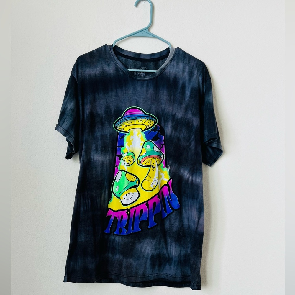 Fresh laundry mushrooms trippin| Xl men too